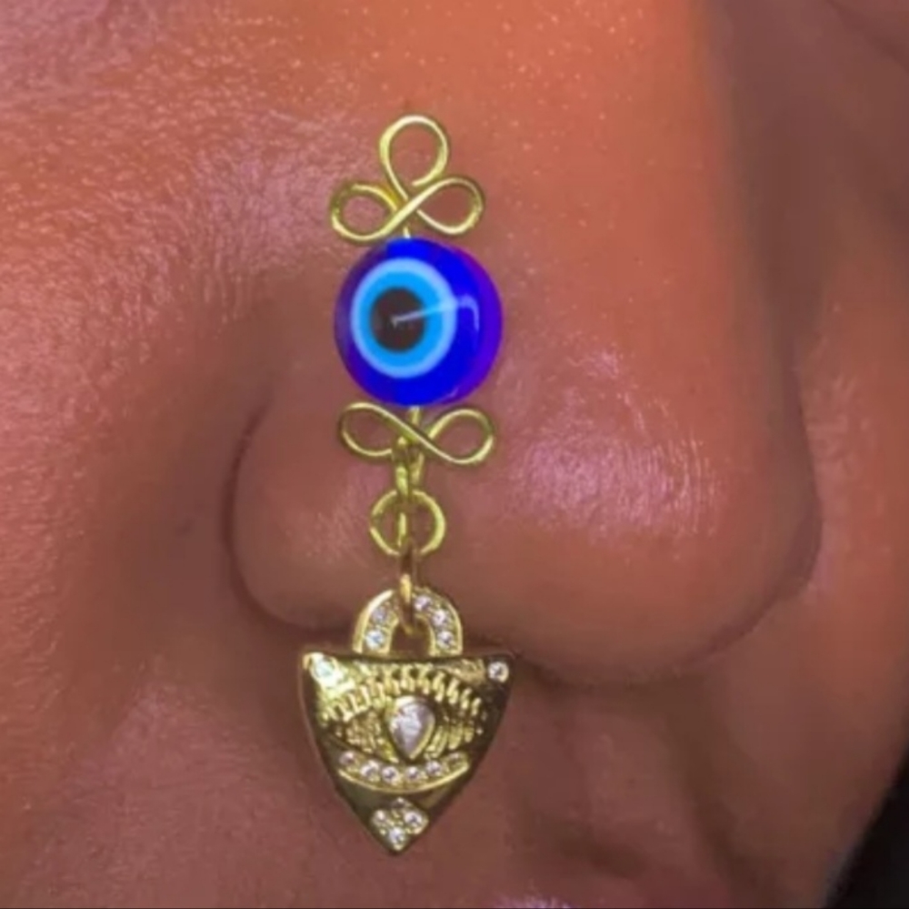 The eye of protection nose cuff